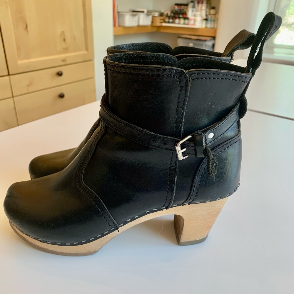 Swedish Hasbeen Booties- Adorable!